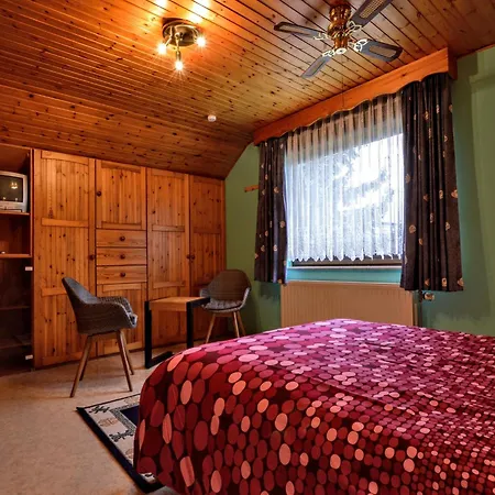 아파트 Peaceful Escape, Malmedy, Cleaning Included *