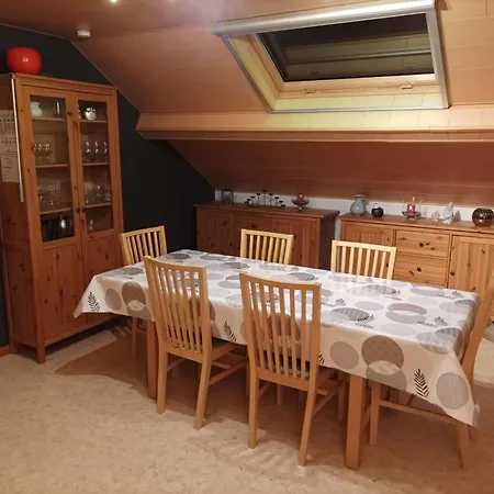 아파트 Peaceful Escape, Malmedy, Cleaning Included 말메디